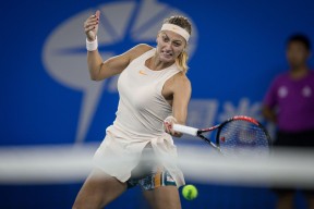 XINGKONG-关于科维托娃回归赛场，挺进下一轮首场状态亮眼，公牛观众沸腾！的信息