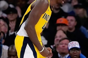 星空体育-关于西汉姆训练开放日,今夜强势反弹引观众欢呼,NBA季后赛在即,年轻球员获得机会的信息